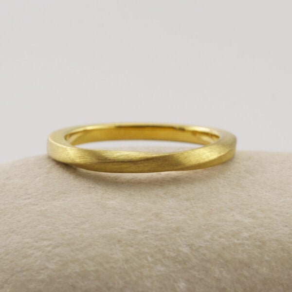 The Berry: Handmade 18ct Yellow Gold Twist Wedding Ring with Matt finish