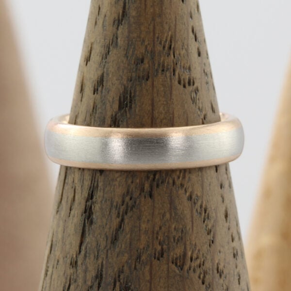 The Ardle: 4mm 18ct Rose Gold Wedding Ring with Platinum Inlay