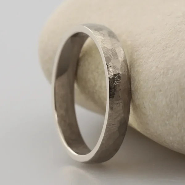 The Carle: Eco 18ct White Gold Wedding Ring with Hammered finish