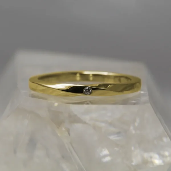 The Bachan: Recycled 14ct Yellow Gold Wedding Ring with Diamond or Moissanite